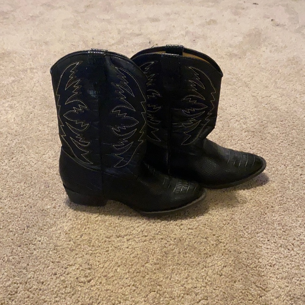 Boys cowboy boots